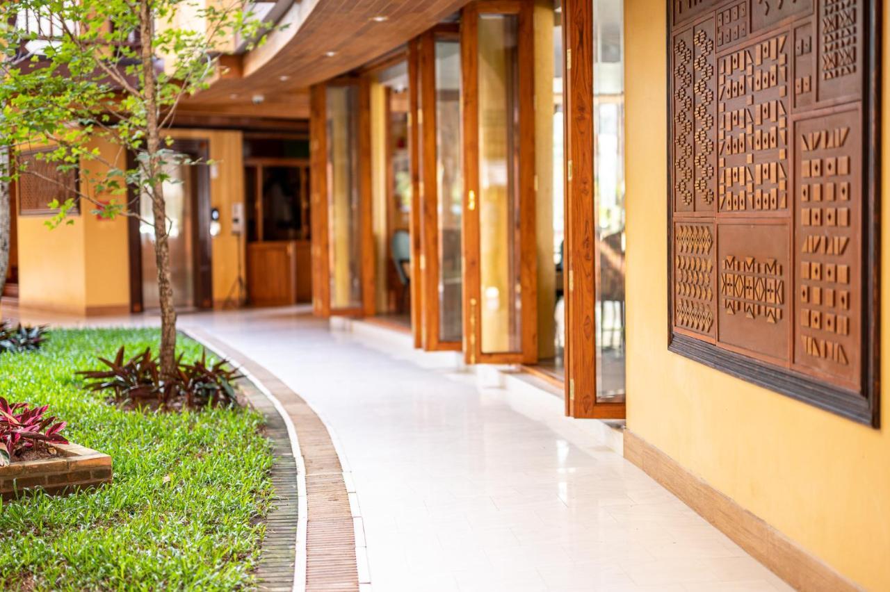 At Gate Thaphae Hotel شيانغ ماي المظهر الخارجي الصورة